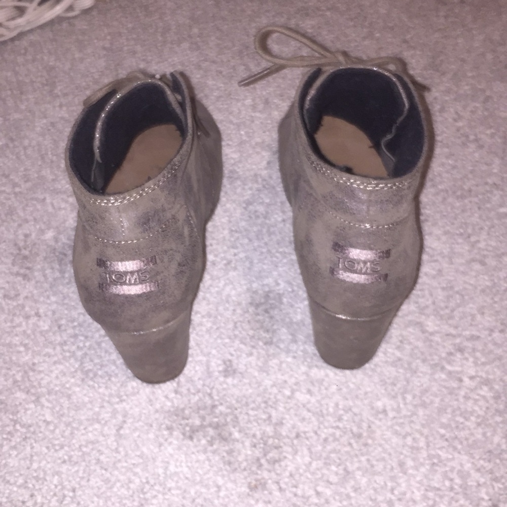 Wedges - Picture 2 of 3